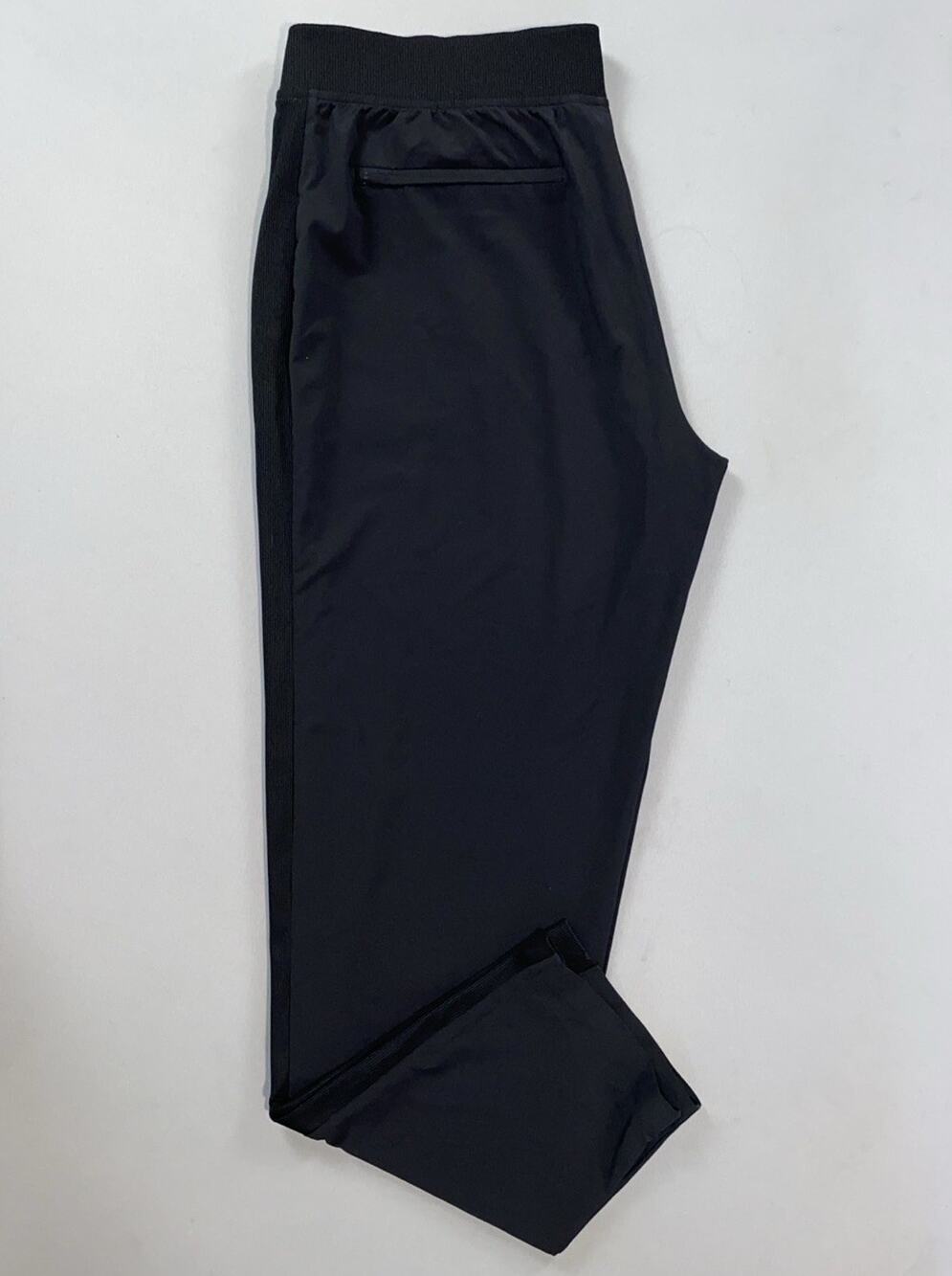 Athleta 198671 Women's Brooklyn Mid Rise Pull On Stretch Pants. Black, Size 16T.